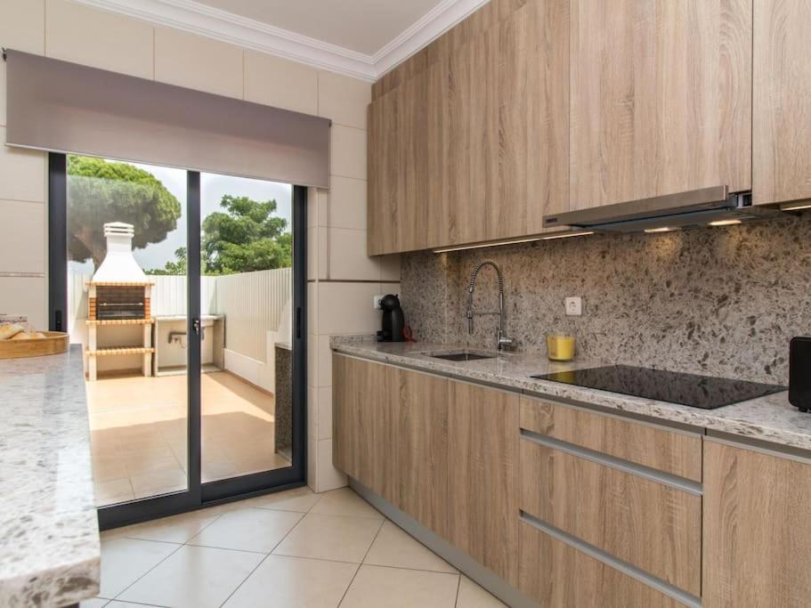 Magnolia O House - Pool View & Privat Garden & Garage Villa อัลบูเฟรา ภายนอก รูปภาพ